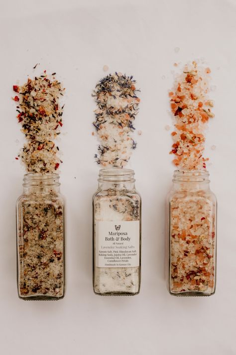 Nature Bridesmaid Gifts, Bath Product Photography Ideas, Bath Salt Photography Ideas, Bath Salts Photography, Luxury Bath Salts, Bath Products Aesthetic, Bath Salts Packaging Ideas, Bathing Salt, Soaking Salts