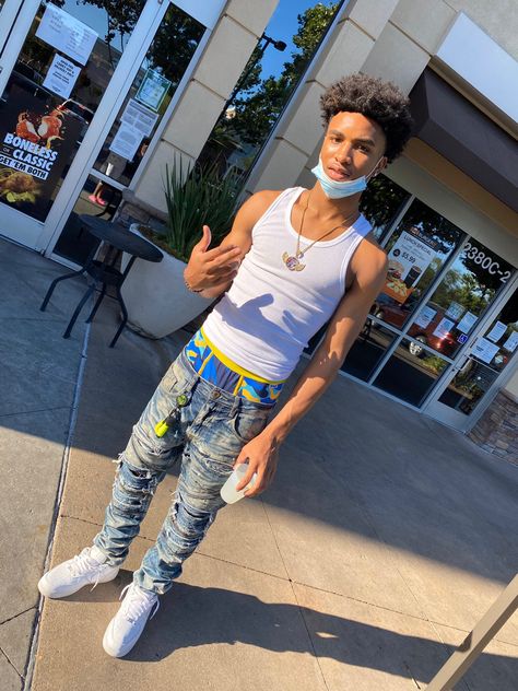 Drip Reference, Custom Stacked Jeans Men, Stacked Jeans Fit Men, Nle Choppa Sagging Pants, Stacked Denim Jeans Men, American Drip, Nike Tech Fleece Outfit Men, Gang Drip, Us Drip