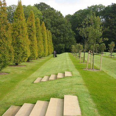 Country Garden Design, Garden Stairs, Sloped Garden, Garden Steps, English Country Gardens, Landscape Architects, Country Landscaping, Garden Landscape Design, Country Gardening