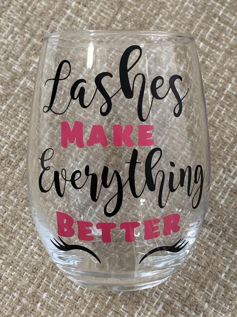 Esthetician Clothes, Esthetician Spa, Cricut Wine Glasses, Makeup Holders, Glitter Wine Glasses Diy, Makeup Jars, Diy Glasses, Vendor Table, Glitter Wine Glasses