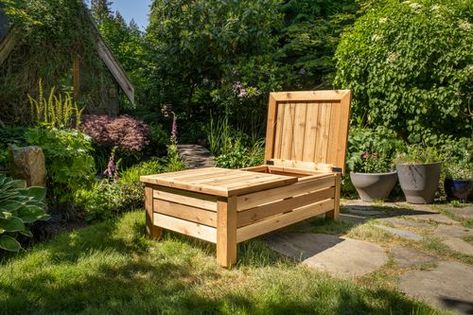 Living Structures, Garden Patios, Fence Construction, Cottage Diy, Outdoor Sitting, Trim Board, Diy Projects Plans, Outdoor Sitting Area, Sauna Design