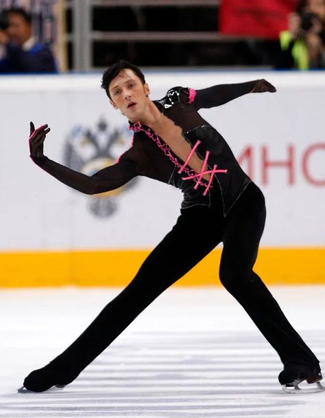 Us Figure Skating, Alex Evans, Skate Shorts, Figure Skating Outfits, Johnny Weir, Ice Show, Pink Things, Winter Olympic Games, The Marshall