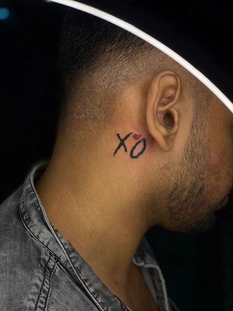 X’o Tattoo The Weeknd, Xo The Weekend Tattoo, Xo Tattoo Behind Ear, Xo Tattoo Ideas, Weeknd Xo Tattoo, Xo Tattoo The Weeknd, Tattoo Ideas And Meanings, The Weeknd Tattoo, Ox Tattoo