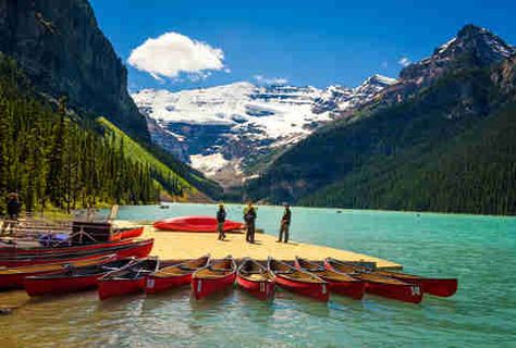 Best Bachelorette Party Destinations - alberta, canada Vancouver Bachelorette Party, Canada Bachelorette Party, Banff Bachelorette Party, Vermont Bachelorette Party, Michigan Bachelorette Party, Destination Bachelorette Party, Girls Weekend Ideas, Bachelorette Party Destinations, Bridal Things