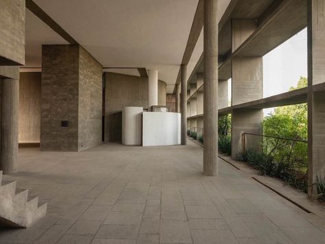 Foyer to the Auditorium (03), Mill Owners Building, Le Corbusier, Ahmedabad | Aζ South Asia Mill Owners' Association Building, Loft Cafe, Rayong, Education Policy, South Asia, Photo Essay, Ahmedabad, Loft, Cafe