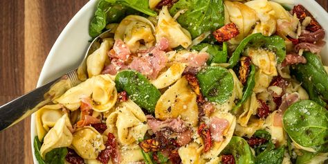 Mediterranean Feast, Italian Pastas, Tuscan Tortellini, Greek Tortellini Salad, Salad Meals, Spinach Tortellini Soup, Spinach Tortellini, Pesto Tortellini, Cold Pasta Salad Recipes