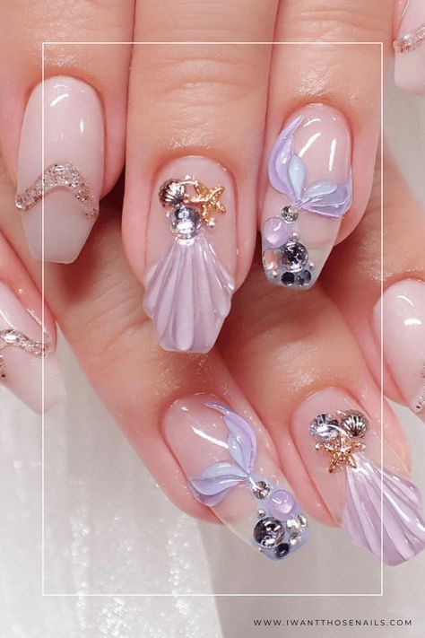 Nail Art Pink And Blue, 3d Mermaid Nails, Mermaid Nails Design Glitter, Short Mermaid Nails, Mermaid Nails Short, Sea Nails Designs, Purple Mermaid Nails, Mermaid Gel Nails, Sea Inspired Nails