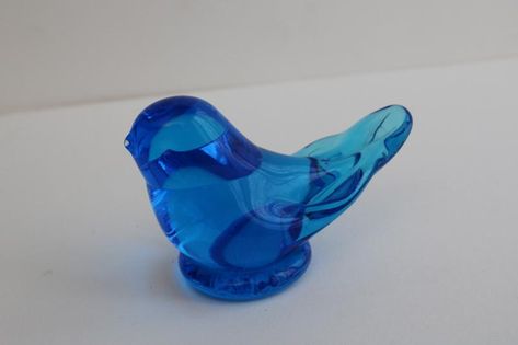 Bluebird Of Happiness, Antique Stuff, Post Grad, Glass Animals, Glass Company, Glass Birds, Antique Glass, Bluebird, Vintage Children