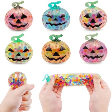 Bingo Prizes, Party Favors Halloween, Halloween Goodie Bags, Halloween Party Gifts, Pumpkin Gift, Halloween Eyeballs, Halloween Toys, Halloween Treat Bags, Halloween Party Supplies