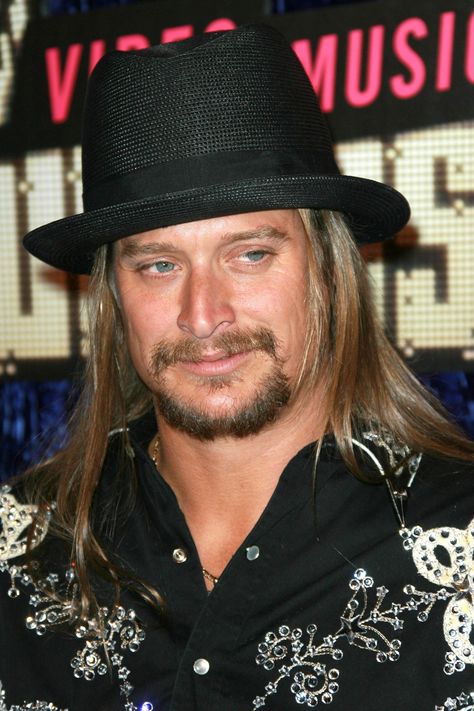 HAPPY 49th BIRTHDAY to KID ROCK!!        1/17/20   Born Robert James Ritchie, American singer-songwriter, rapper, musician, record producer, and actor. In a career spanning 30 years, Rock's musical style alternates between rock, hip hop, and country. A multi-instrumentalist, he has overseen his own production on nine of his eleven studio albums. Rock Hairstyle, Kid Rock Picture, Rock Hairstyles, Love My Man, Kid Rock, Baby Cowboy, Aged To Perfection, The Pen, Good Morning America