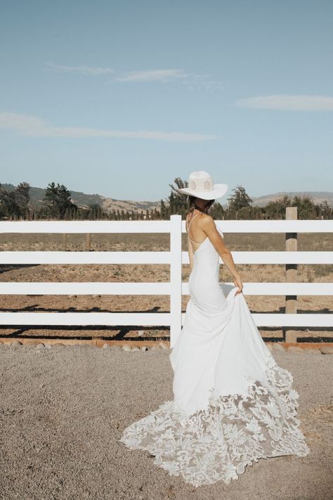 Dress With Cowboy Hat, Plain Satin Wedding Dress, Coastal Cowgirl Wedding, Cowgirl Wedding Dress, Summer Cowgirl, Cowgirl Wedding, Styled Hair, Dresses Satin, Wedding Dresses Satin