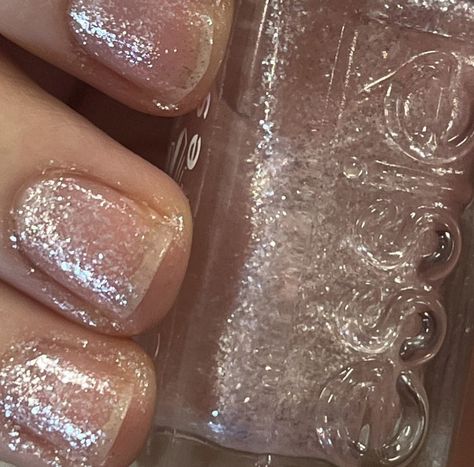 #nails #essie #nailpolish Clear Glitter Nail Polish, Essie Minimalistic, Clear Glitter Nails, Sparkle Nail Polish, Nails Essie, Sparkle Nails, Glitter Nail Polish, Glitter Nail, Glitter Nails