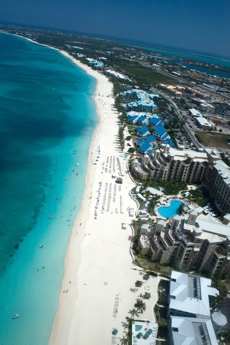 Seven Mile Beach, Grand Cayman. Island we visited on our Caribbean cruise. The place to swim with the stingrays. Grand Cayman Island, Cayman Island, Western Caribbean, Vacation Itinerary, Porto Rico, Grand Cayman, We Are The World, Vacation Places, Caribbean Islands