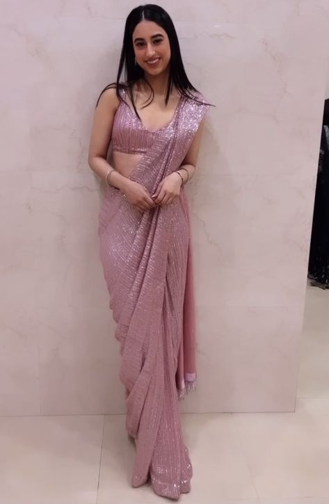 Girlish Sarees For Farewell, Moonlight Saree, Dusty Pink Saree, Graduation Saree, Glitter Saree, Farewell Saree, Farewell Sarees, Saree Ideas, Sarees For Girls