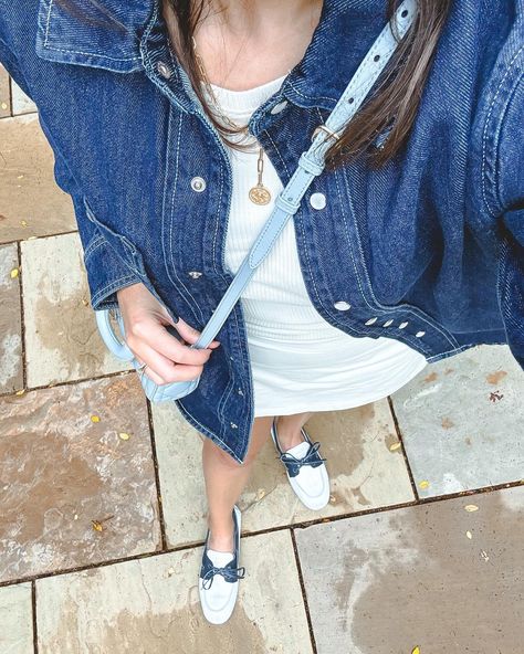 How cute is this @blanknycjeans denim shirt?! Perfect to layer this time of year 💙 Comment SHOP below to receive a DM with the link to shop this post on my LTK ⬇ https://liketk.it/4Tpx3 . . . . . . . #ootdfashion #ootdinspo #ootdinspiration #ootd #whatiworetoday #whatiwore #casualoutfit #jcrewstyle outfit inspiration, outfit inspo, outfit of the day, outfit idea, fall outfit, fall ootd, casual style, fall outfit idea, boat shoes Boat Shoes Outfit, October Outfits, Fall Ootd, Top Fashion Bloggers, J Crew Style, Shoes Outfit, Inspo Outfit, My Outfit, Style Fall