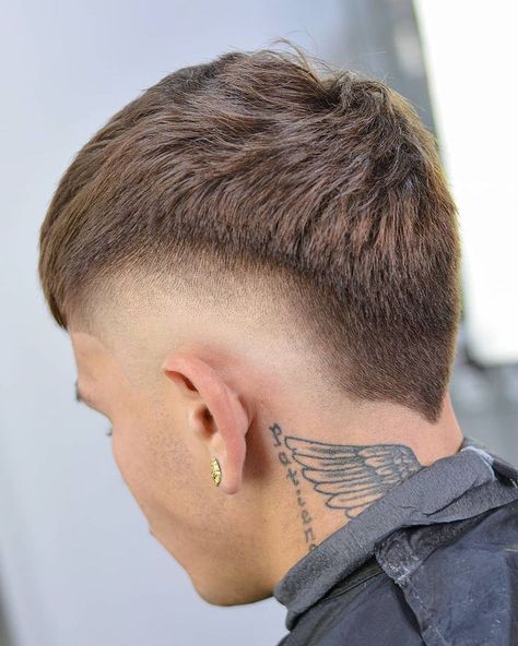 Haircuts For Men 2022, Hair Types Men, Very Short Hair Men, Best Short Haircuts For Men, 2022 Hairstyles, Men Fade Haircut Short, Stylish Mens Haircuts, Short Haircuts For Men, Undercut Fade