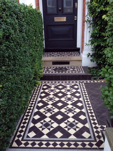 Victorian Mosaic tile path London Curb Appeal ; Gardenista Victorian Mosaic Tile, Victorian Front Garden, White Mosaic Tile, Victorian Front Doors, Front Door Ideas, White Mosaic Tiles, Victorian Renovation, Porch Tile, Garden Tiles