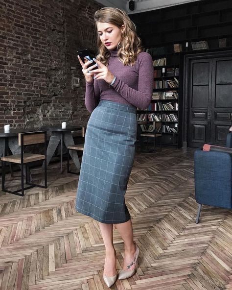 Dark Academia Outfit Women, Professional Attire, Elegantes Outfit, Brunch Outfit, Work Outfits Women, 여자 패션, Professional Outfits, Business Casual Outfits, Work Attire