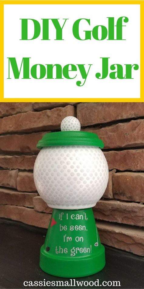 This DIY golf money jar or candy jar is an awesome golf gift idea for men for Father's Day, birthdays, or Christmas.  Your boyfriend, Dad, brother, friends, or anyone who plays golf will love receiving this for their man cave.  An easy homemade present for the man in your life! Money Jars Diy, Candy Jar Gift Ideas, Inexpensive Mother's Day Gifts, Diy Golf, Money Jar, Birthday Decorations For Men, Golf Diy, Diy Gifts For Men, Baskets For Men