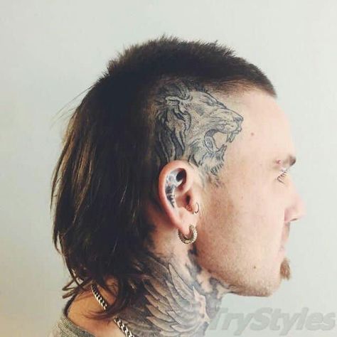 Skullet Haircut, Side Undercut, Modern Mullet Haircut, Extreme Hairstyles, Gentleman's Club, My New Haircut, Mullet Haircut, Mohawks, Creative Hair