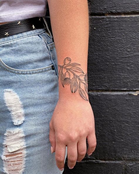 Nat G on Instagram: “Gum nut flash piece on the wrist for Maddie 💕 done at @goodlucktattoo” Goddess Nut Tattoo, Nutshell Tattoo, Gumnut Tattoo, Gum Nut Tattoo, Nut Allergy Tattoo, Gum Leaf Tattoo, Leaf Tattoo, Native Tattoos, Wrist Tattoos