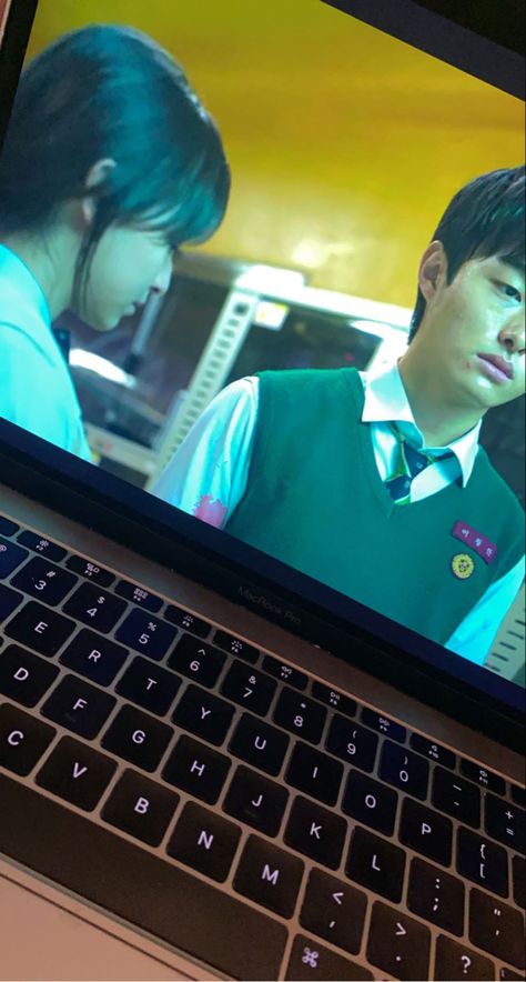 #allofusaredead #netflixandchill Kdrama Fake Story Instagram, Fake Laptop Movie Snap, Laptop Netflix Snap, Watching Films Aesthetic, Movie In Laptop Snap, Watching Kdrama In Laptop Aesthetic, Movie Watching Aesthetic, Nonton Netflix, Laptop Movie Snap