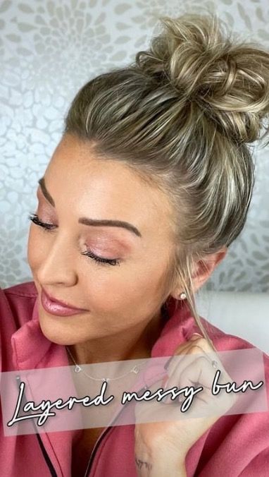 Love a quick hairstyle?! Check out this super easy, half-up do 😍 . . This style works with long and short hair and all you need is a hair… | Instagram Short Hair Short Layers, Hair Short Layers, Ashley Erickson, Fine Hair Updo, The Perfect Messy Bun, Messy Bun For Short Hair, Hairstyles Korean, Korean Short, Perfect Messy Bun