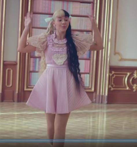 melanie martinez - k-12 Melanie Martinez Halloween Costume, Melanie Martinez K 12 Outfit, Melanie Martinez Outfit Ideas, Melanie Martinez Inspired Outfits, Melanie Martinez Dress, Melanie Martinez Style, Melanie Martinez Outfits, K-12 Melanie Martinez, Melanie Martinez Concert