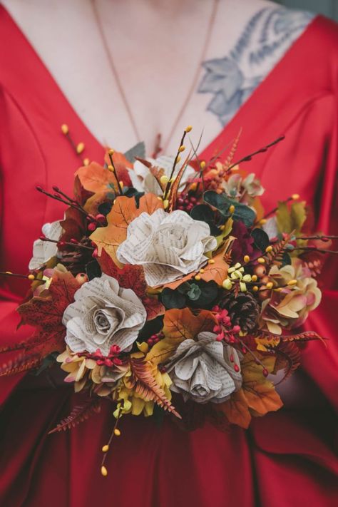 Harry Potter Bouquet, Harry Potter Flowers, Harry Potter Wedding Theme, Harry Potter Theme, Blush Bride, Facebook Group, Photography Wedding, Bridal Bouquet, Wedding Inspo