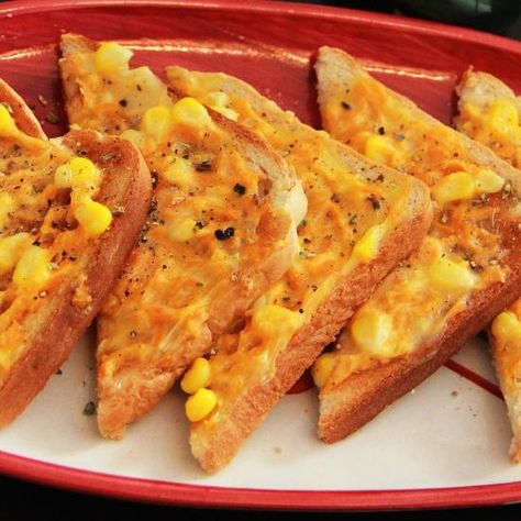 Corn toasties Corn Toasties, Continental Food Recipes, Continental Dishes, Eggless Carrot Cake, Continental Food, White Wine Chicken, Cream Cheese Pasta, Sweet Corn Soup, Beef Pies