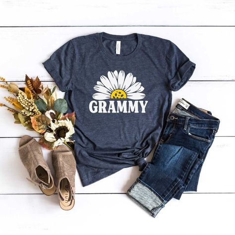 Grammy Shirts, Sweatshirt Ideas, Tshirt For Women, Grandma Shirt, Grandma Shirts, Stylish Plus, Christmas 2023, Mothers Day Shirts, Watching Tv