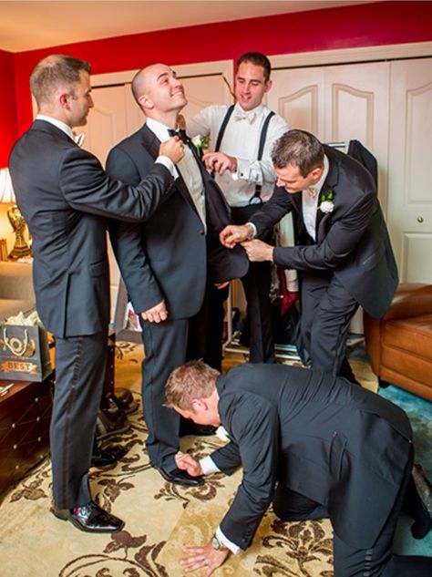 Husbands groomsmen getting him all polished up! Funny Groomsmen Pictures, Groomsman Photo Ideas, Groomsmen Photos Getting Ready, Wedding Preparation Photos, Wedding Photography Shot List, Groomsmen Wedding Photos, Happy Landscape, Groomsmen Pictures, Groomsmen Poses