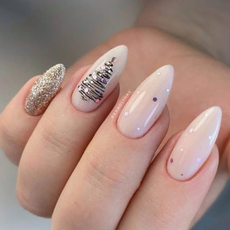 Xmas Nude Nails, Simple Nude Christmas Nails, Nude Xmas Nails, Nude Christmas Nail Designs, Christmas Nude Nails, Nude Holiday Nails, Nude Christmas Nails, Xmas Nails Christmas, Nails Navidad