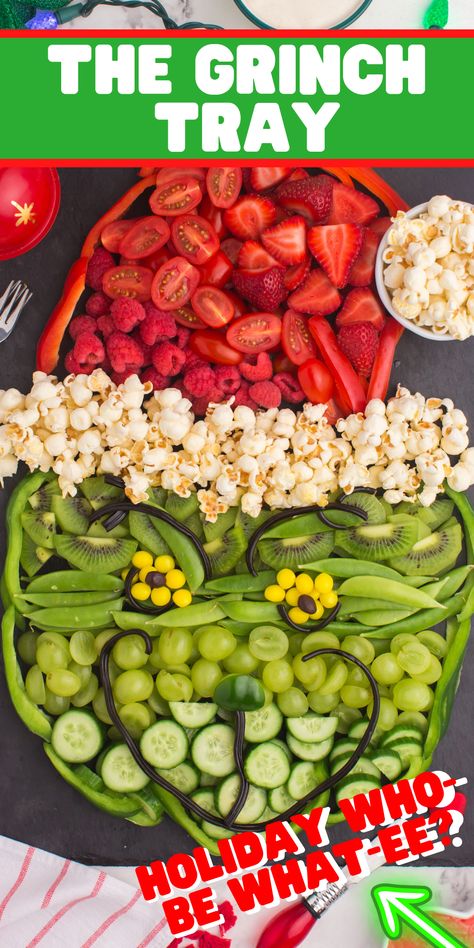 The Grinch Fruit Tray Idea that Will Make Your Heart Grow 3 Sizes Grinch Salad Ideas, Grinch Fruit Platter, Grinch Vegetable Tray, Grinch Veggie Platter, The Grinch Snacks, Grinch Veggie Tray, Grinch Day Food, Grinch Breakfast Party, Grinch Fruit Tray