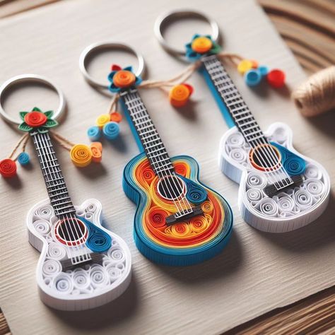 Paper Quilling Gifts Ideas, Paper Quilling Guitar, Paper Quilling Earrings Tutorial, Harry Potter Quilling, How To Make Paper Things, Simple Quilling Ideas, Quilling Ideas Unique, Quilling Guitar, 3d Quilling Ideas