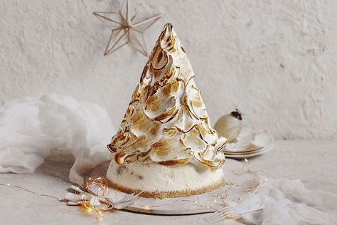 Nougat caramel bombe alaska tree recipe - Recipes - delicious.com.au Bombe Alaska, Alaska Christmas, Special Deserts, Alaska Recipes, Christmas Fare, Fine Desserts, Festive Baking, Recipes Restaurant, Desserts Christmas