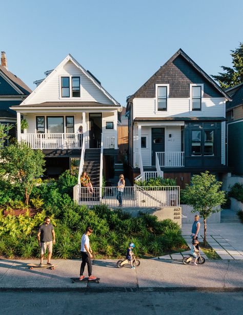 In Vancouver’s Strathcona district, two side-by-side lots now hold seven residences—thanks to a thoughtful renovation of a pair Edwardian houses and the addition of a laneway, or alley, building by Shape Architecture. The team salvaged as much 120-year-old siding as they could for use on the street-facing facades. Shape Architecture, Pacific Northwest Style, Sunflower House, Gable House, Moving Walls, Urban Design Plan, Edwardian House, Community Living, Unusual Homes