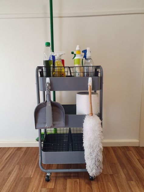 Closet Efficiency, Cleaning Station Ideas, Organization And Cleaning, Italian Apartment, Cleaning Cupboard, Garage Laundry Rooms, Cleaning Cart, Cleaning Station, Custom Closet Organization