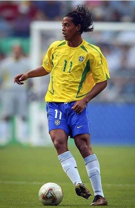 Ronaldo de Assis Moreira, commonly known as Ronaldinho or Ronaldinho Gaúcho, is a Brazilian professional footballer and ambassador for Spanish club FC Barcelona. Wikipedia Born: 21 March 1980 (age 37), Porto Alegre, Rio Grande do Sul, Brazil Full name: Ronaldo de Assis Moreira Height: 1.81 m Salary: 9.6 million BRL (2013) Number: 21 (Paris Saint-Germain F.C. / Midfielder), MORE Awards: Ballon d'Or, FIFA World Player of the Year, Golden Football Ronaldo Gaucho, Ronaldinho Skills, Brazil Football Team, Paris Saint Germain Fc, Lionel Messi Barcelona, Football Players Images, Football Photography, Football Images, Football Icon