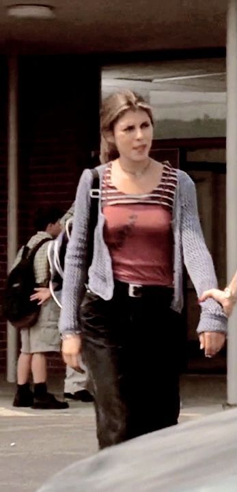 Adriana Sopranos Style, Meadow Soprano Style, Meadow Soprano Outfit, Adriana Sopranos Outfits, Soprano Outfit, Sopranos Outfits, Adriana From Sopranos, Meadow Soprano, The Sopranos Meadow