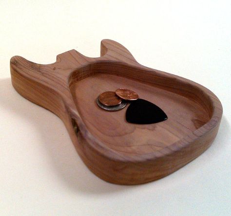 Electric Guitar Pick Tray Cedar Wood Natural by WoodHounds on Etsy, $17.00 Electric Guitar Pick, Wooden Guitar Stand, Wood Guitar Pick, Router Projects, Pick Holder, Handmade Guitar, Clay Crafts Air Dry, Wood Shop Projects, Cnc Wood