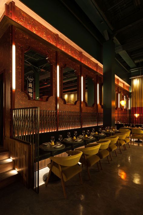 Miss Wong Restaurant in Quebec, Canada by MRDK | Yellowtrace Chinese Bar, Montreal Architecture, Chinese Style Interior, Lake House Interior, Pallet Seating, China Restaurant, Restaurant Seating, Little Buddha, Luxury Restaurant