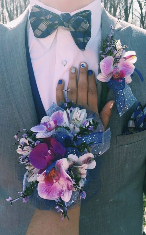 Purple And Blue Corsage Prom, Pink And Blue Corsage Prom, Purple And Blue Corsage, Prom Corsage Purple, Pink Prom Couple, Hoco Corsage, Hoco Flowers, Purple Corsage, Orchids Purple