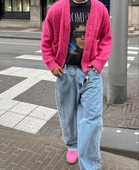 Pink Black Outfit Men, Barbie Outfits Guys, Pink Cardigan Outfit Men, Pink Concert Outfit Men, Valentine’s Day Outfits Men, Pink Mens Outfit, Pink Outfits For Guys, Pink Fits Men, Pink Mens Outfits