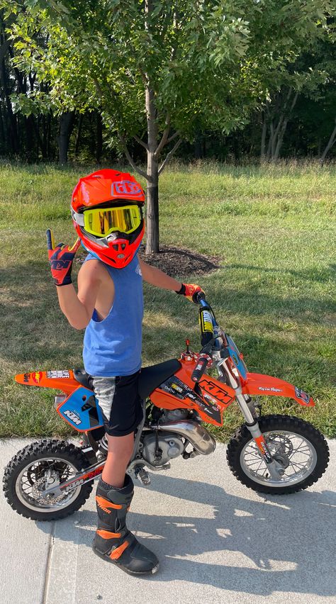 Kids Dirt Bike, Dirt Bikes For Kids, Baby Boy Swag, Future Life, Dirt Bike, Motocross, Mom And Dad, Dream Life, Ariana Grande