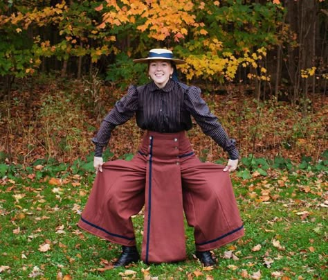 Victorian Secret Pants, Belegarth Garb, Diy Couples Costumes, St Maria, King Fashion, Gibson Girl, Victorian Women, The Subject, Riding Outfit