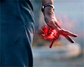 Wanda Hands, Wanda Maximoff Powers, Wanda Gifs, Wanda Powers, Wanda Aesthetic, Power Gif, Olsen Scarlet Witch, Witch Powers, Witchcraft Spells For Beginners