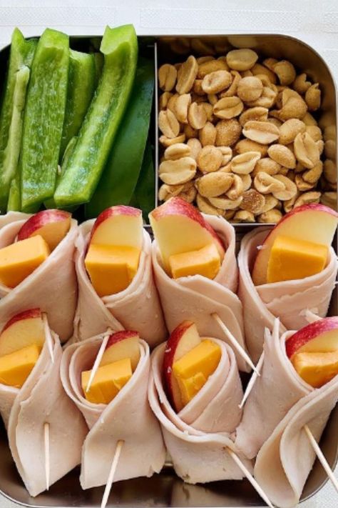 Healthy Work Lunch Ideas Cold, Homemade Lunchables, Adult Lunchables, Summer Lunches, College Nutritionist, Healthy Lunch Snacks, Work Lunches, Food Addict, Healthy Lunch Meal Prep