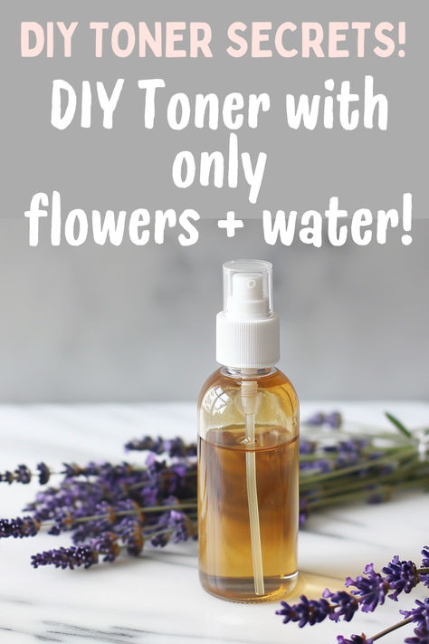 DIY toner. Text reads: DIY toner secrets: DIY toner with only flowers and water! Diy Toner Face, Facial Toner Recipe, Toner Recipes, Best Facial Toner, Homemade Skin Toner, Diy Skin Toner, Natural Face Toner, Homemade Toner, Natural Skin Toner