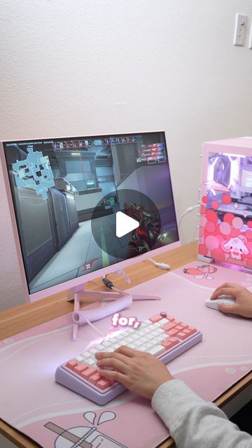 peachietech 🍑 on Instagram: "i need this shade of pink for everything in my setup 💗

$140 for 200hz is crazy especially with all the different color options omg 🤩

Pixio sponsor me pls 

#pinkgamingsetup #gamingmonitor #tech #gaming #budgetgaming #kawaii #gamergirls" Shade Of Pink, Game Room Design, Gaming Setup, Gamer Girl, Need This, Game Room, Different Colors, Color Options, Room Design